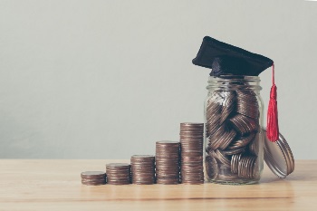 Change jar with graduation cap